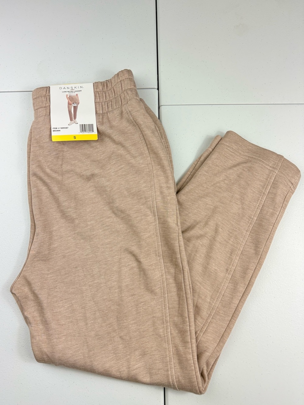 Danskin luxe retro jogger new women’s Small